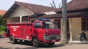 Lowongan kerja kali ini datang dari cafe bali yang berada di jalan r. Nasib Tenaga Bantu Damkar Kesejahteraan Minim Pengabdian Tak Terputus