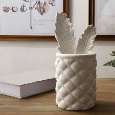 Ceramic Vintage Feather Pen Holder Home Decor Crafts Room Decoration Handicraft Porcelain Figurine Office Table Decorati Decor Crafts Feather Crafts Home Decor