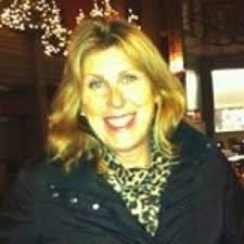 Jackie Hampton (@Jaxx_h)