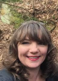 Shelley Putnam's Instagram, Twitter & Facebook