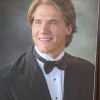 Dax Powers's Instagram, Twitter & Facebook