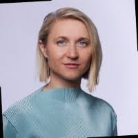 Nikki Clary's Instagram, Twitter & Facebook