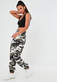 Black And White Camo Pants Outfit Premium Gray Camo Printed Cargo Pants In 2020 Cute Camo Outfits Fashion Inspo Outfits Camo Outfits