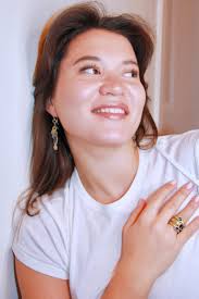 Faye Kim 18 Karat Gold Multi-Loop Umba Sapphire Briolette Earrings