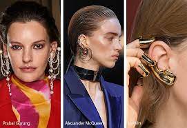 Fall Winter 2020 2021 Accessory Trends Runway Jewelry Trends 2020 Accessories Trends Trending Accessories 2020 Jewelry Trends