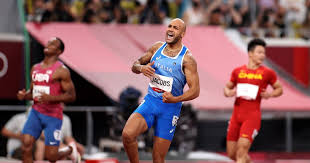 Aaron brown, right, leads third place finisher bolande ajomale and fourth place finisher brendon rodney, left, on his way to winning the men's 100m final friday, june 25, 2021 at the canadian track and field olympic. Afdbzj1fwo7m6m