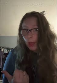 Cassandra Huff's Instagram, Twitter & Facebook