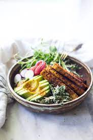 Maybe you would like to learn more about one of these? Blackened Tempeh With Avocado Kale And Vegan Cajun Ranch Recipe Vegan Cajun Tempeh Recipes Healthy Bowls