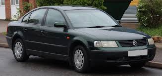 1998 Volkswagen Passat S Tdi 1 9 Front Volkswagen Passat B5 Wikipedia Volkswagen Passat Volkswagen Vw Passat