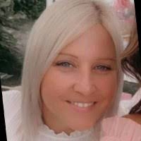 400+ "Vicky Cox" profiles