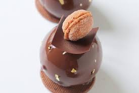 Domes Ananas Noix De Coco Et Vanille Entremet Recette Olivia Patisse Gateau Chocolat Noix Chocolat Dessert Gastronomique