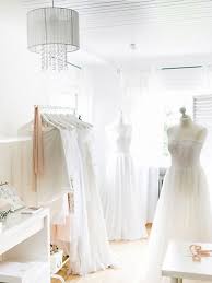 We did not find results for: Die 7 Schonsten Brautshops In Deutschland Osterreich Und Der Schweiz Stylight