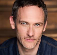 About THE COLUMNIST Artists