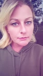 Heather Clemmer's Instagram, Twitter & Facebook