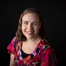 Jillian Hackett's Instagram, Twitter & Facebook