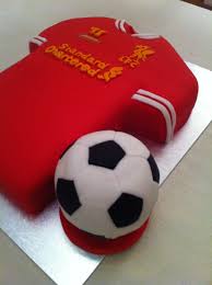 Football Birthday Cake For 18 Year Old Boy A Liverpool Football Cake With Latest Logo And Shirt Design As Well As A 3 5 Inch Full Sphere Football Football Cake Liverpool Cake Football Birthday