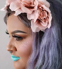 FatshionFriday: Follow These 11 Plus-Size Makeup Artists For Inspiration