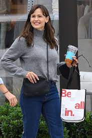 'j.lo was always obsessed with ben' Jennifer Garner Out And About In Pacific Palisades 06 18 2021 Hawtcelebs