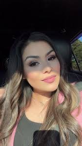 Azucena Mazon's Instagram, Twitter & Facebook