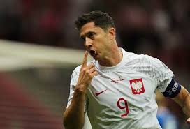 Lewandowski się nie kryje. 'Wiem, że nie można się wstydzić' Reprezentacja Polski