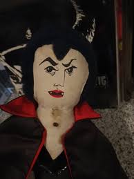 Dracula Plush Figure Commonwealth Robin Krause Vintage Vampire