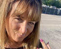 Kelly Yocum's Instagram, Twitter & Facebook