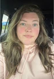 Kelsie Ford's Instagram, Twitter & Facebook