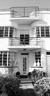 Art Deco Moderne House Art Deco Home Art Deco Buildings Art Deco Architecture