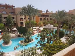 Piscine Avec Bar Dans L Eau Picture Of Grand Waterworld Makadi Hotel Makadi Bay Tripadvisor