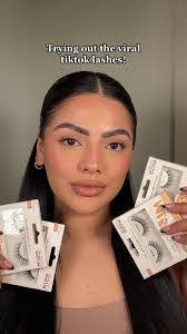 Candace Reyes's Instagram, Twitter & Facebook