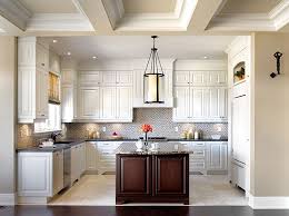 A Toronto Home Features Warm And Welcoming Interiors Eclectic Kitchen Kitchen Design Home Kitchens