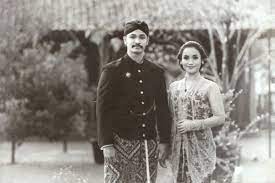 Foto prewedding merupakan salah satu unsur penting saat menjelang pesta. Terbaik Dari Prewedding Jawa Klasik Gallery Pre Wedding