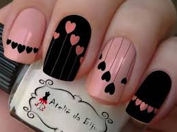 Valentine's day can get so hectic, it can be easy to forget about your nails. 37 Cute And Easy Valentine S Day Nail Art Designs And Ideas Fashiondioxide