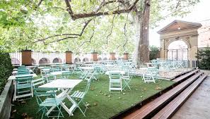 A bologna si mangia male, dice lo stereotipo comune. Ristoranti Con Giardino A Bologna