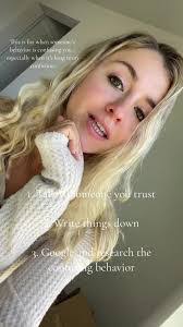 Maddison Barnett's Instagram, Twitter & Facebook