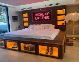 We did not find results for: Todrick Hall S New Custom Made Louis Vuitton Bed Is Something Else Queerty
