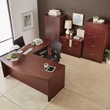 Hyperworks Executive Office Suite In 2020 Contemporary Office Furniture Contemporary Office Desk Traditional Office