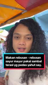 Makan Sambel Terasi Bersama Sayur Mayur di Bangkok