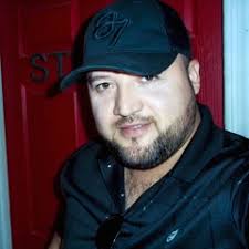 Stream Julio Caraveo 1 music