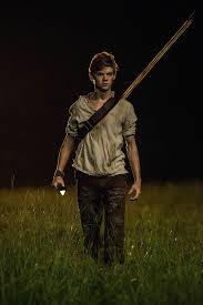 Epingle Sur Thomas Brodie Sangster