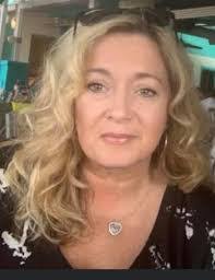 Melissa Bagwell's Instagram, Twitter & Facebook