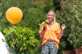 Nippel alarm kleid von zdf moderatorin andrea kiewel plötzlich durchsichtig. Andrea Kiewel Fur Die Liebe Krempelt Sie Ihr Leben Um Schlager De