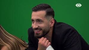 Shawn Byrne's Instagram, Twitter & Facebook