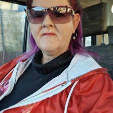 나는 19살 || 싱글이고 인도 출신 🇮🇳