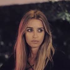 Lila Macfarlane (@lilamacfarlane)