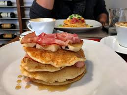 10 Things To Do In Prag Flamingos Pineapples Prag Prag Essen Essen