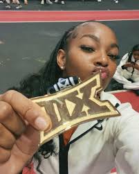 Emelia Chatfield (@_emeliiaa) · Instagram 照片和视频