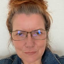 Hi Can someone give me directions to Beer can alley beach please Thanks 🤩 