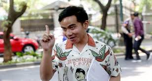 Jokowi mengatakan mudik dilakukan saat menjelang hari raya idul fitri. Gibran Rakabuming Larang Jokowi Dan Iriana Mudik Jpnn Com