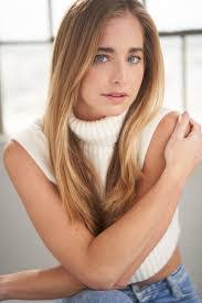 Emma Coffman's Instagram, Twitter & Facebook